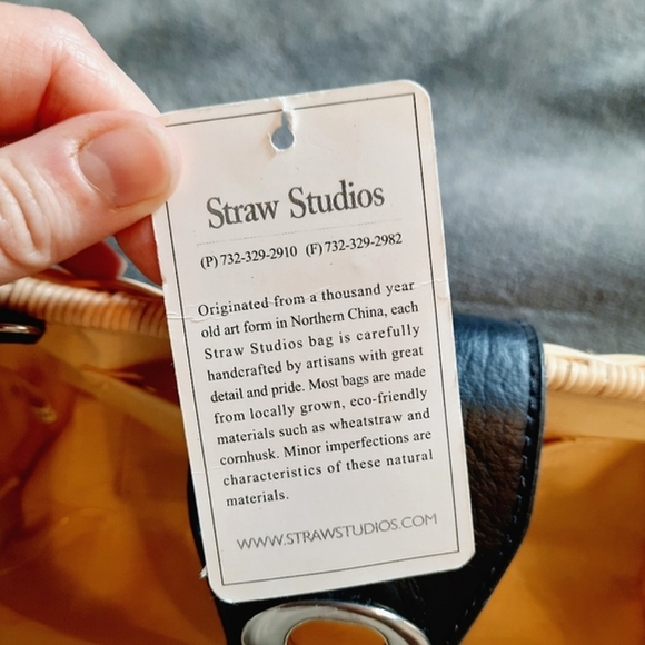 Straw Studios | Structured Straw Woven Handbag with Chain Strap - Picture 10 of 10